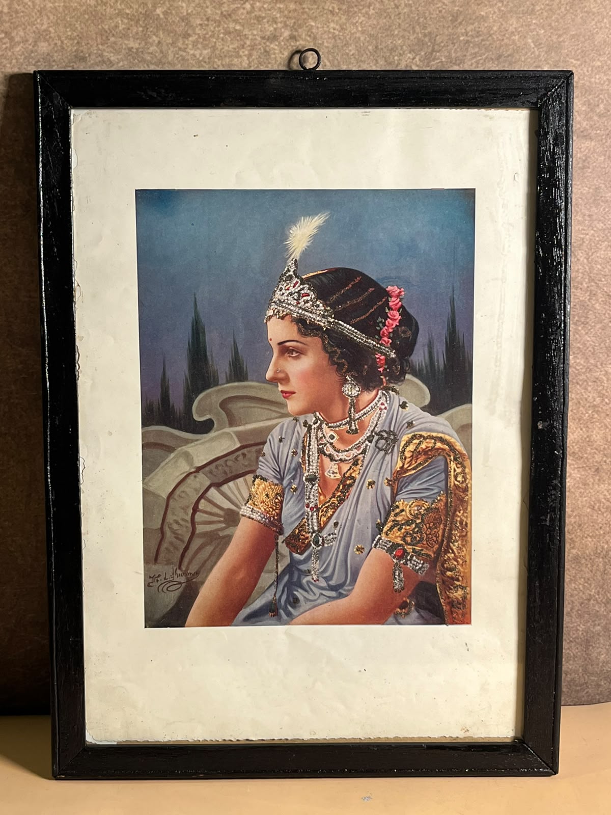 Vintage Royal Lady Portrait – Framed Indian Art Print | 10 × 14 Inches